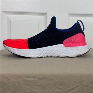 Nike womens react phantom run flyknit 2 laceless sneaker shoes size 11.5
